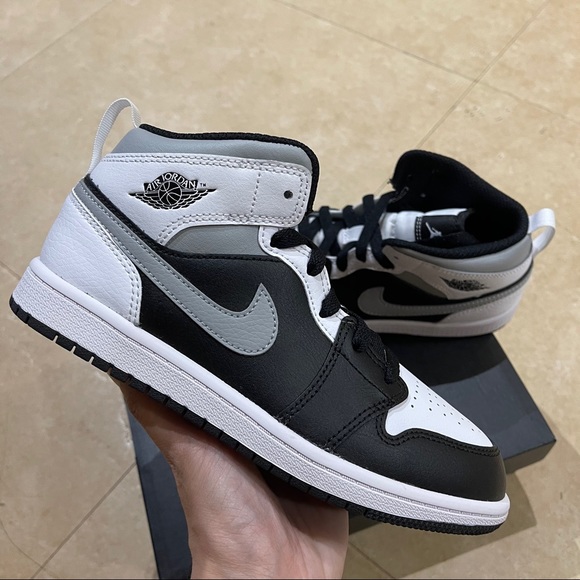 Jordan Other - Air Jordan 1 Mid 3Y (Eur 35)